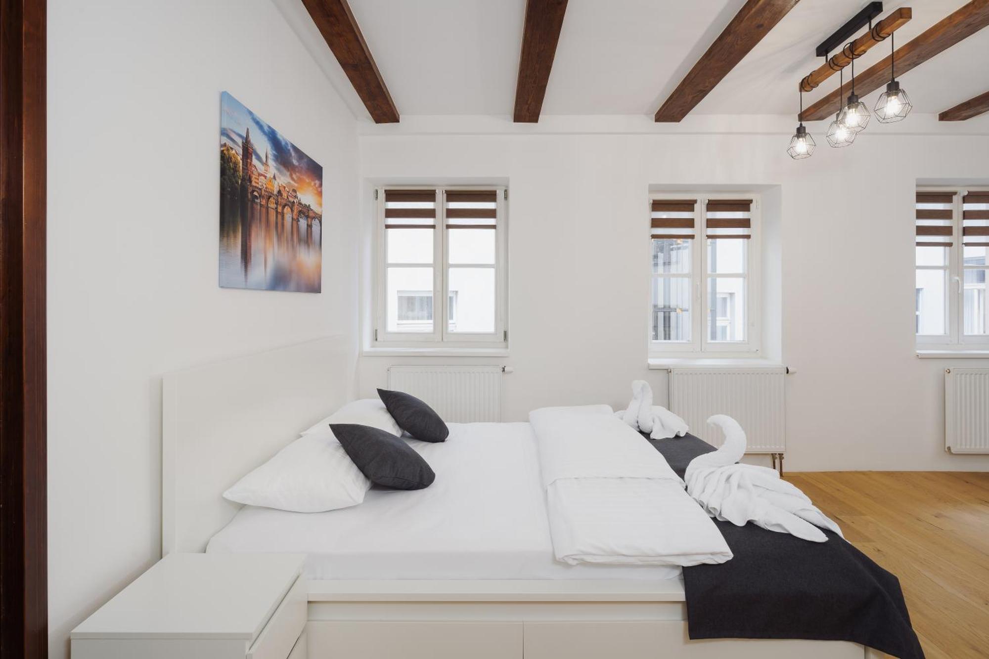 Prague Old Town Liliova Garden Hotel Ngoại thất bức ảnh