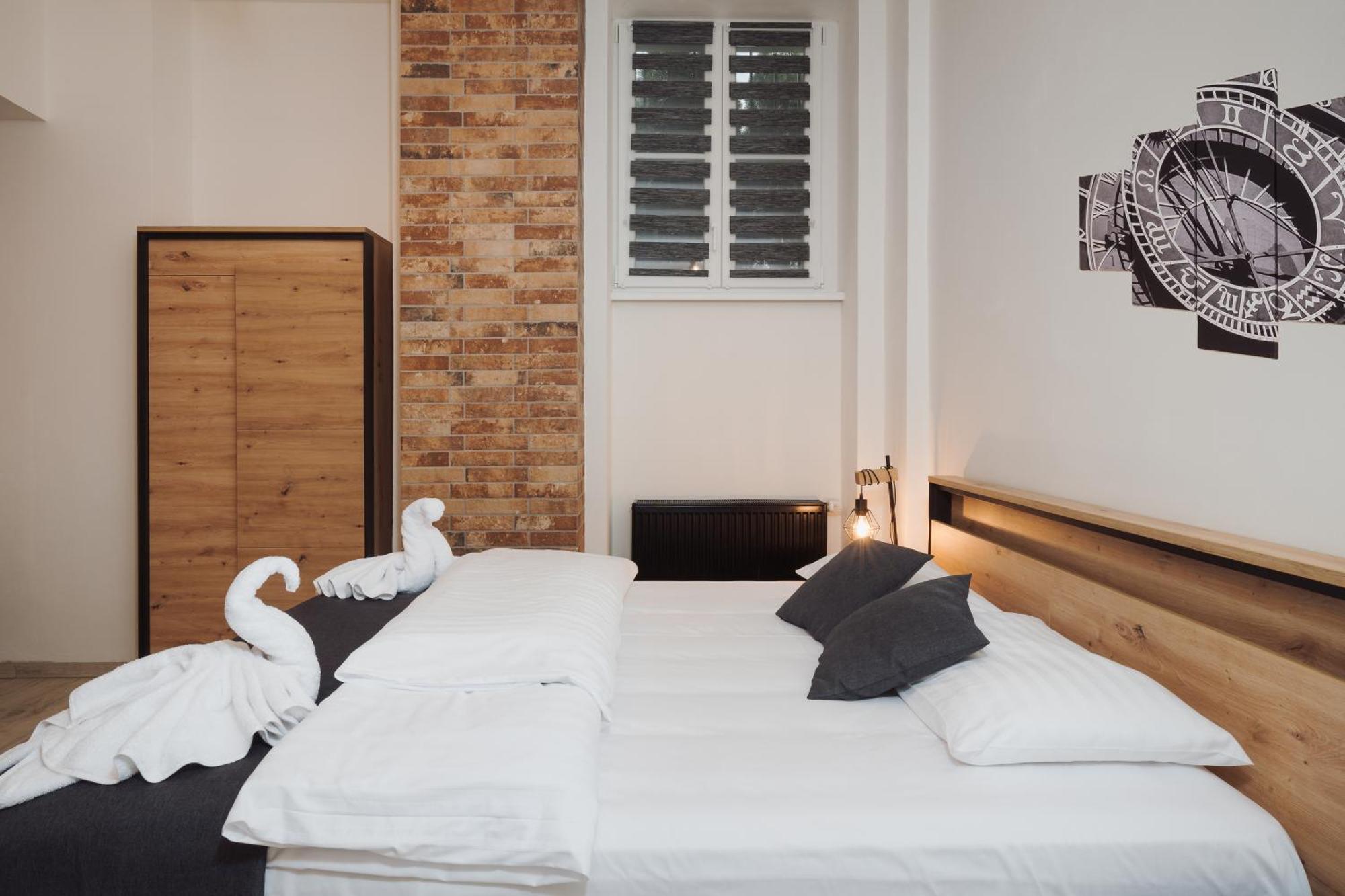 Prague Old Town Liliova Garden Hotel Ngoại thất bức ảnh